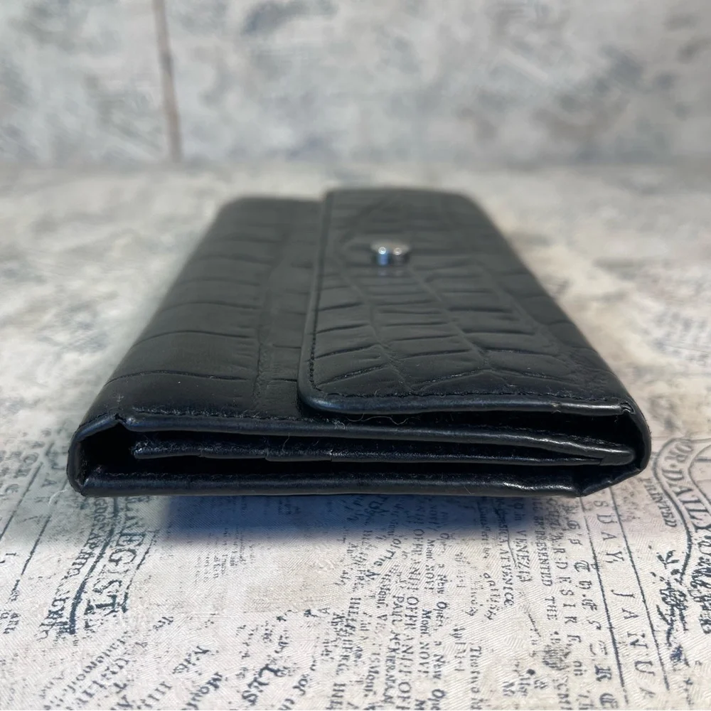 Monsac trifold croc embossed leather wallet